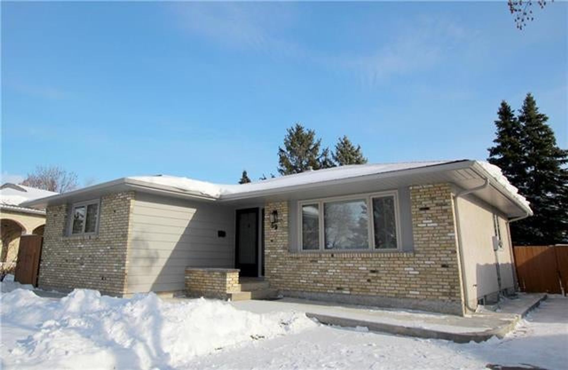 Huis in East Kildonan, Manitoba 11130739