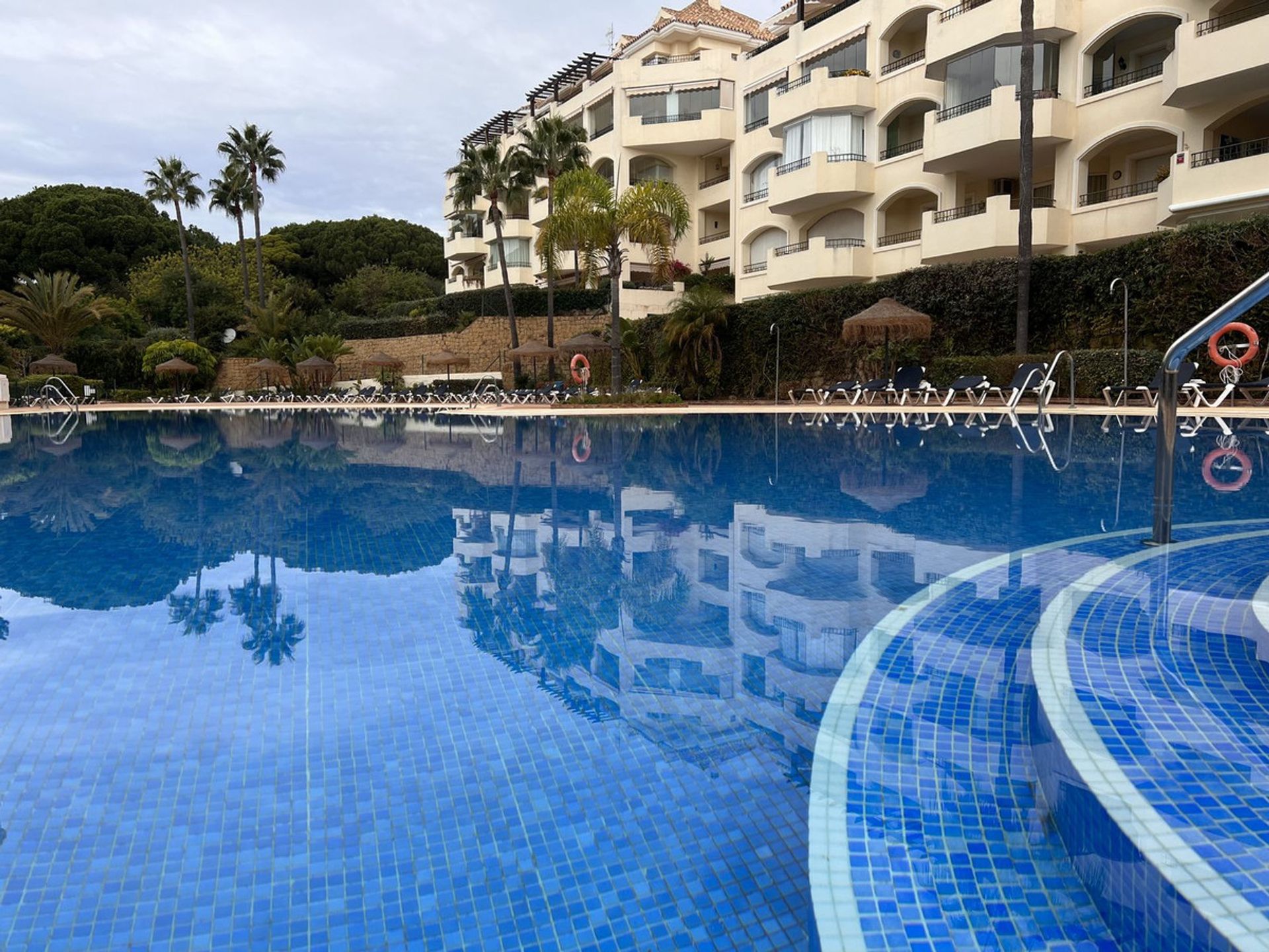 Condominio en Marbella, Andalucía 11130779