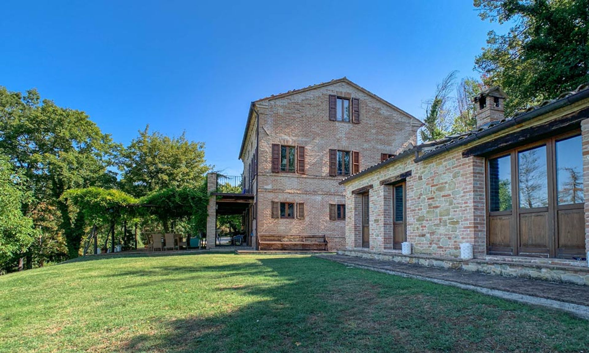 Huis in Amandola, Marche 11130841