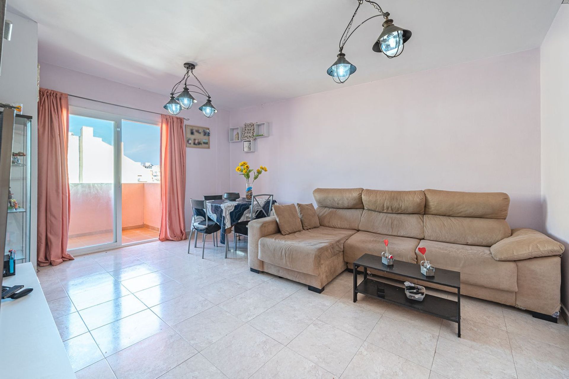 Condominio nel Santa Fe de los Boliches, Andalusia 11130885