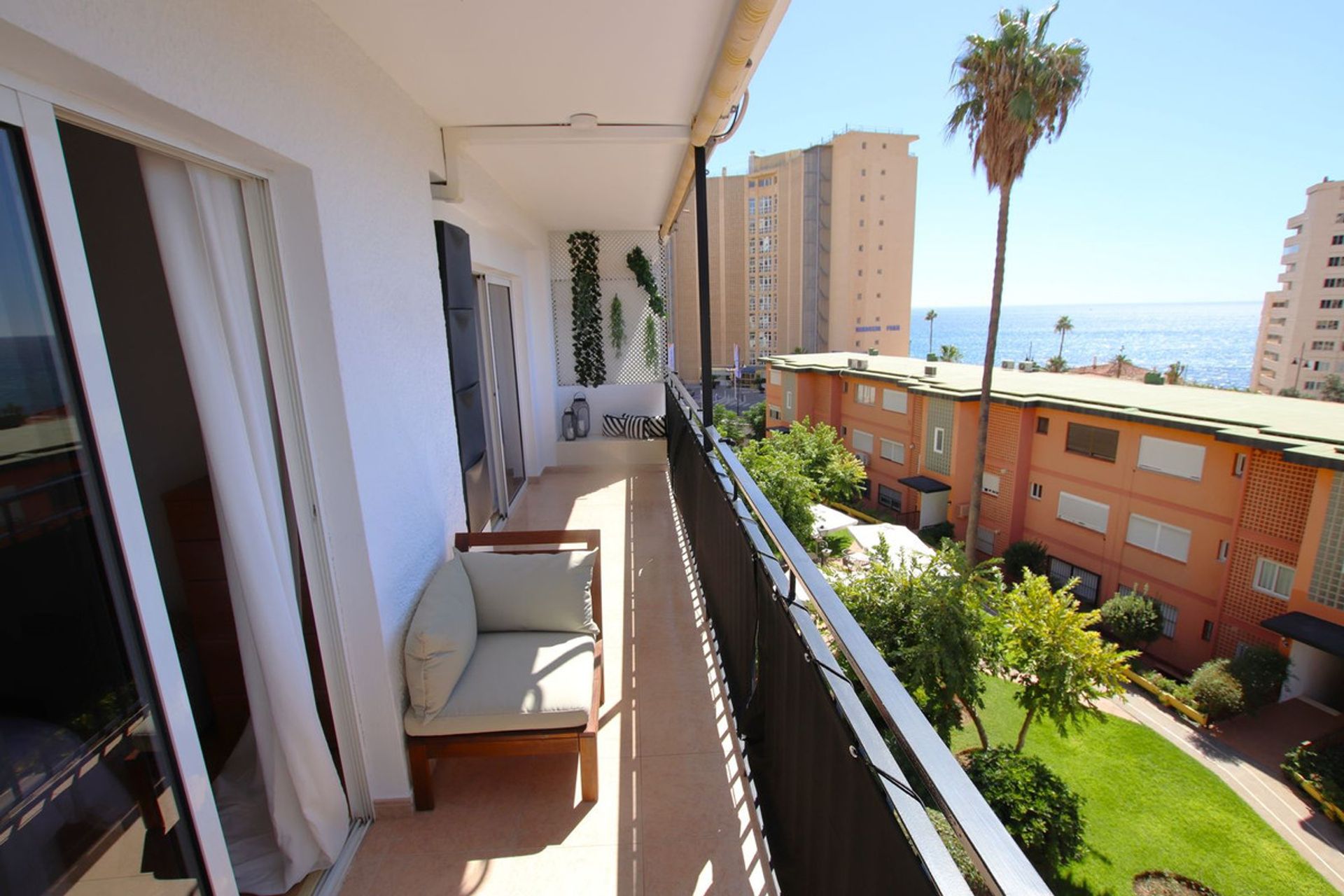 Condominium in Fuengirola, Andalucía 11131177