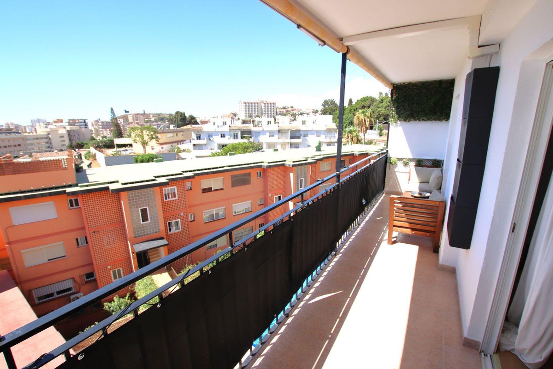 Condominium in Fuengirola, Andalucía 11131177