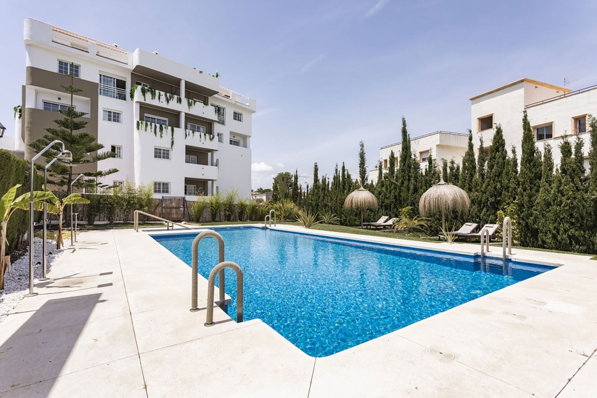 Condominium in Marbella, Andalucía 11131189