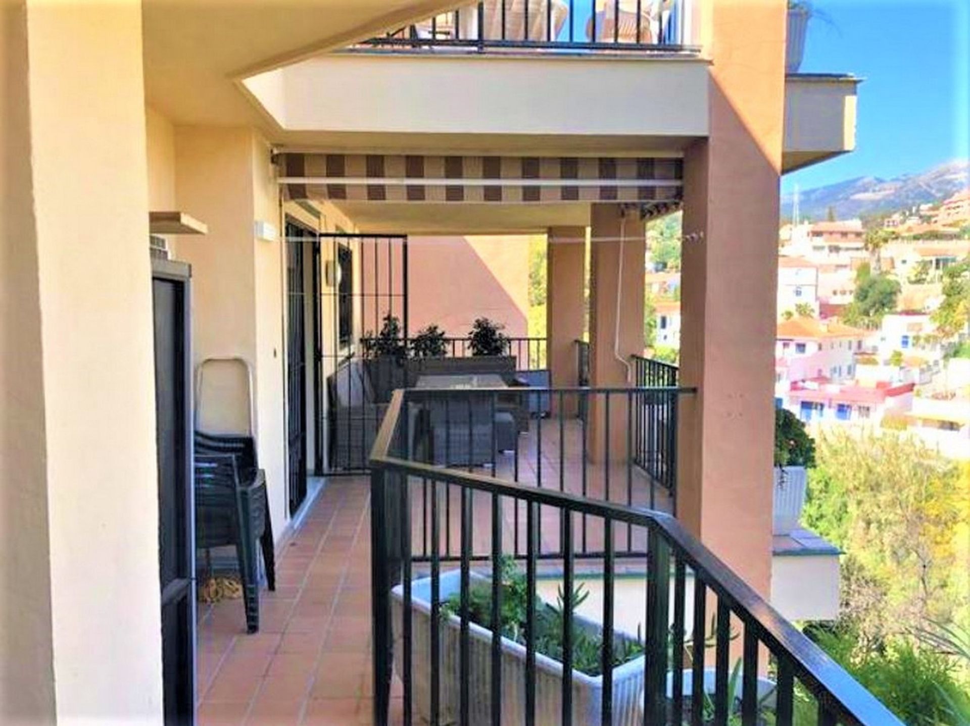 Condominium in Fuengirola, Andalucía 11131265