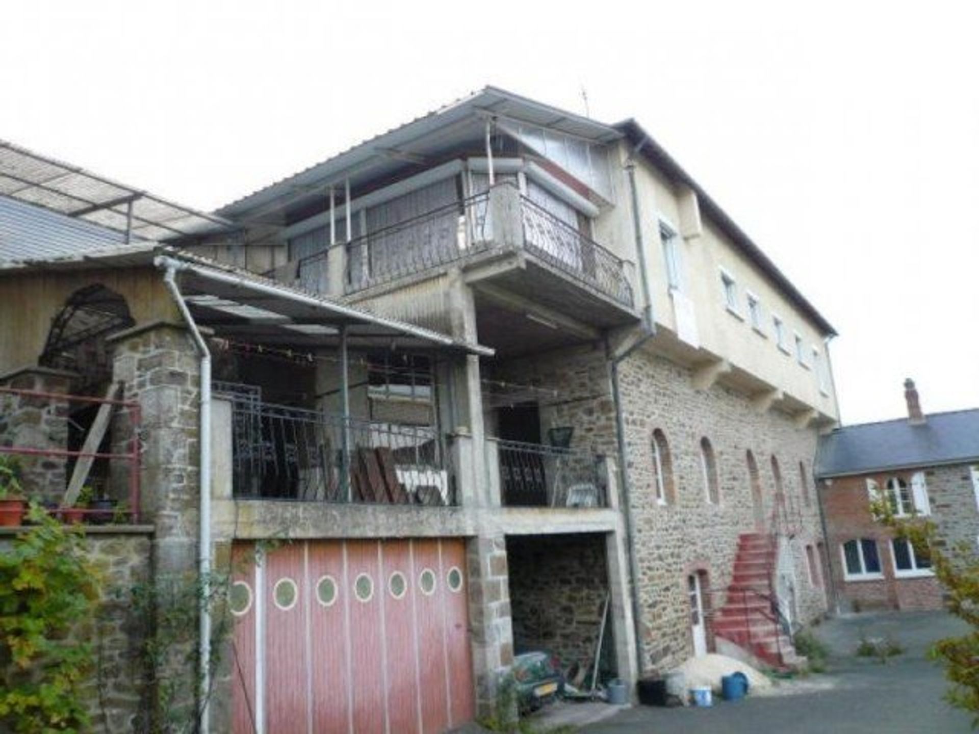 Huis in Ambrieres-les-Vallees, Pays de la Loire 11131463