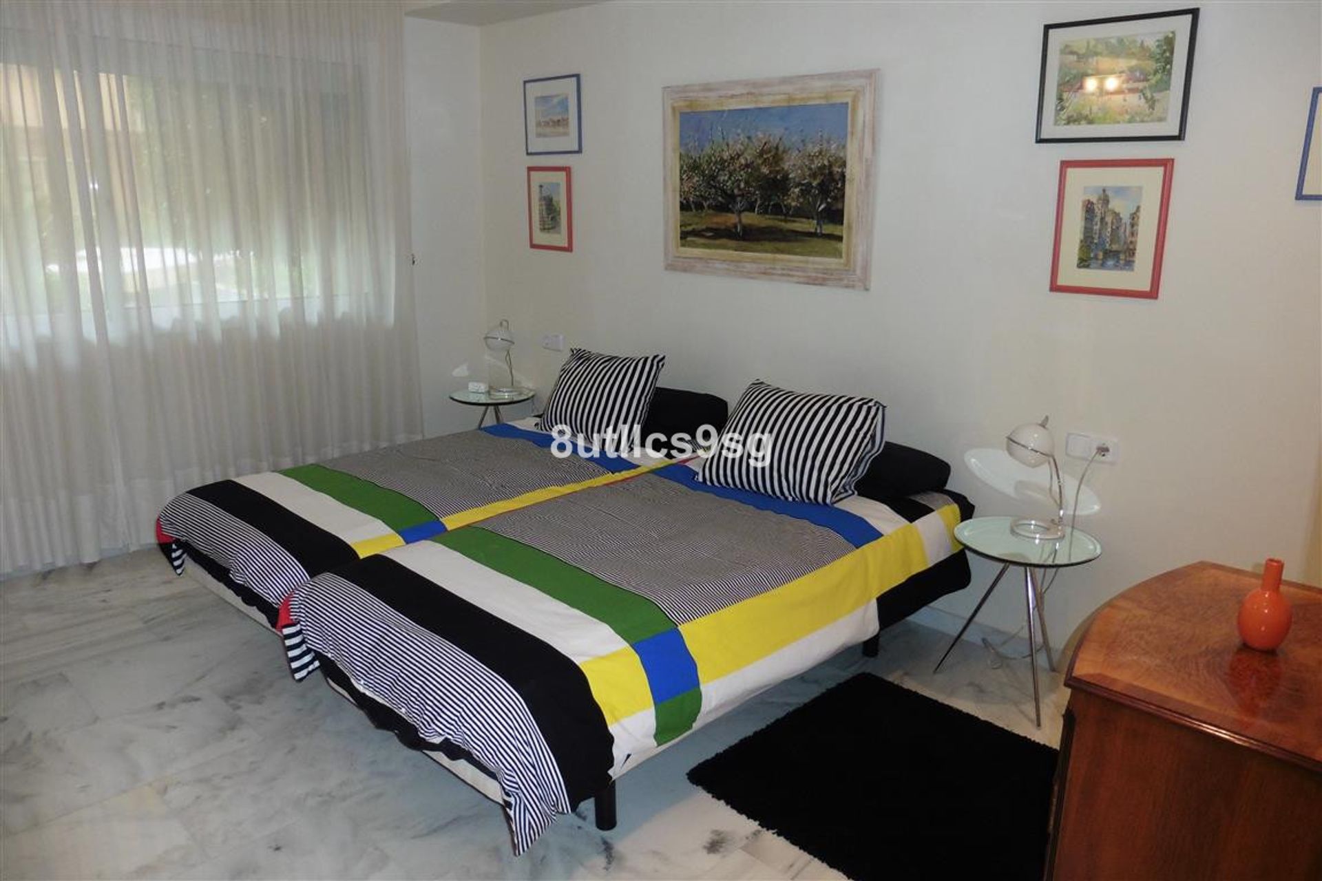 Condominium in Marbella, Andalucía 11131506