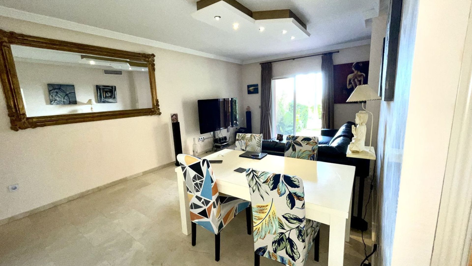 Condominium in Estepona, Andalusia 11131718