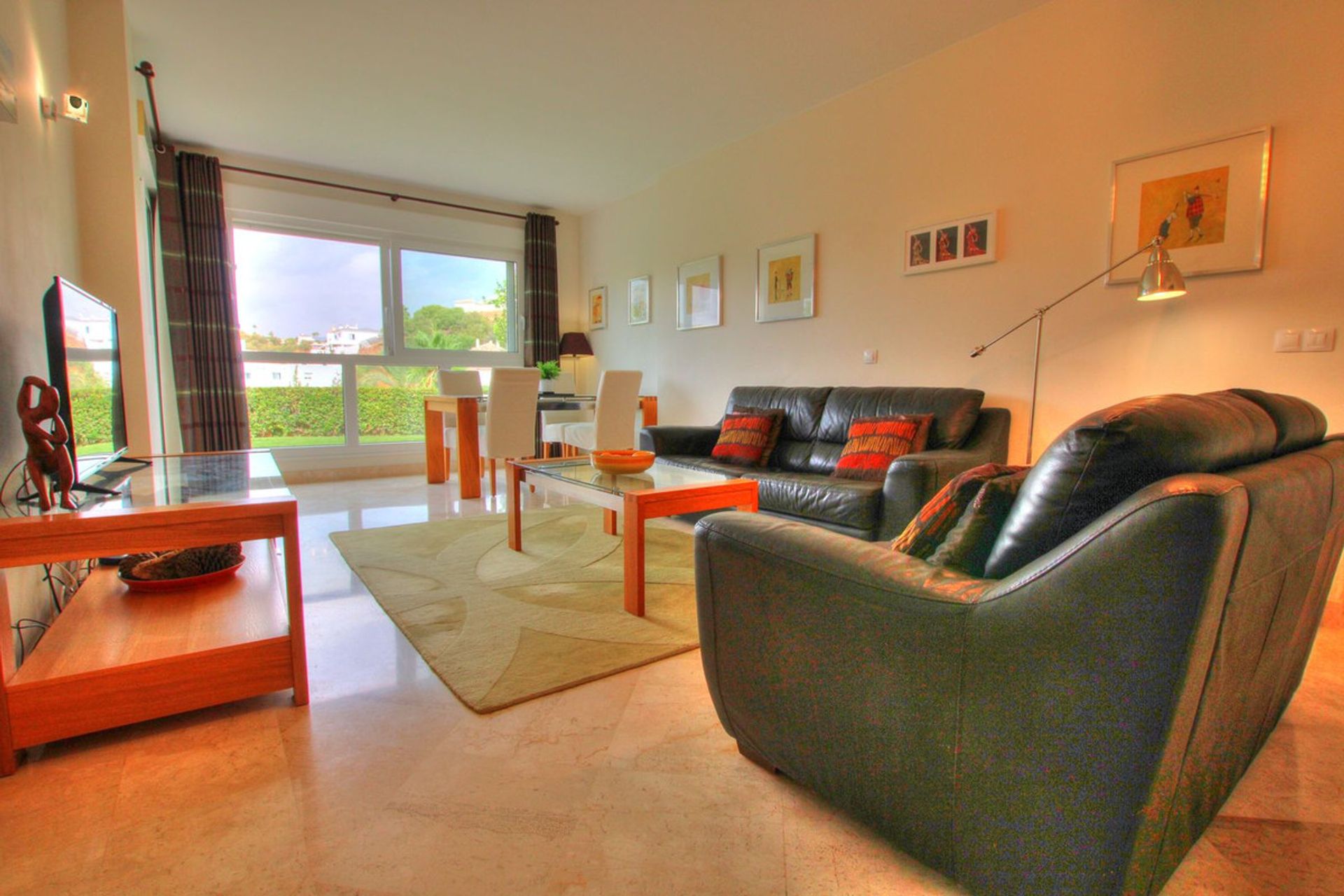 Condominium in Fuengirola, Andalusia 11132319