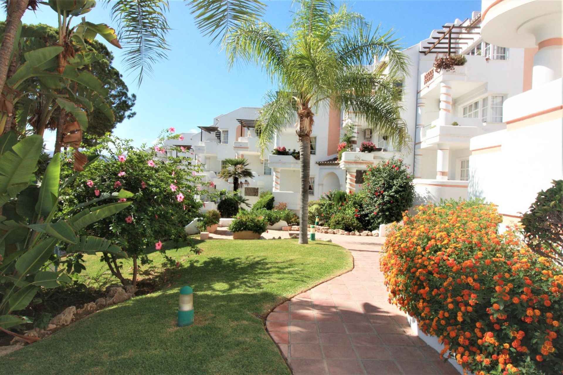 Condominium in Mijas, Andalusië 11132730