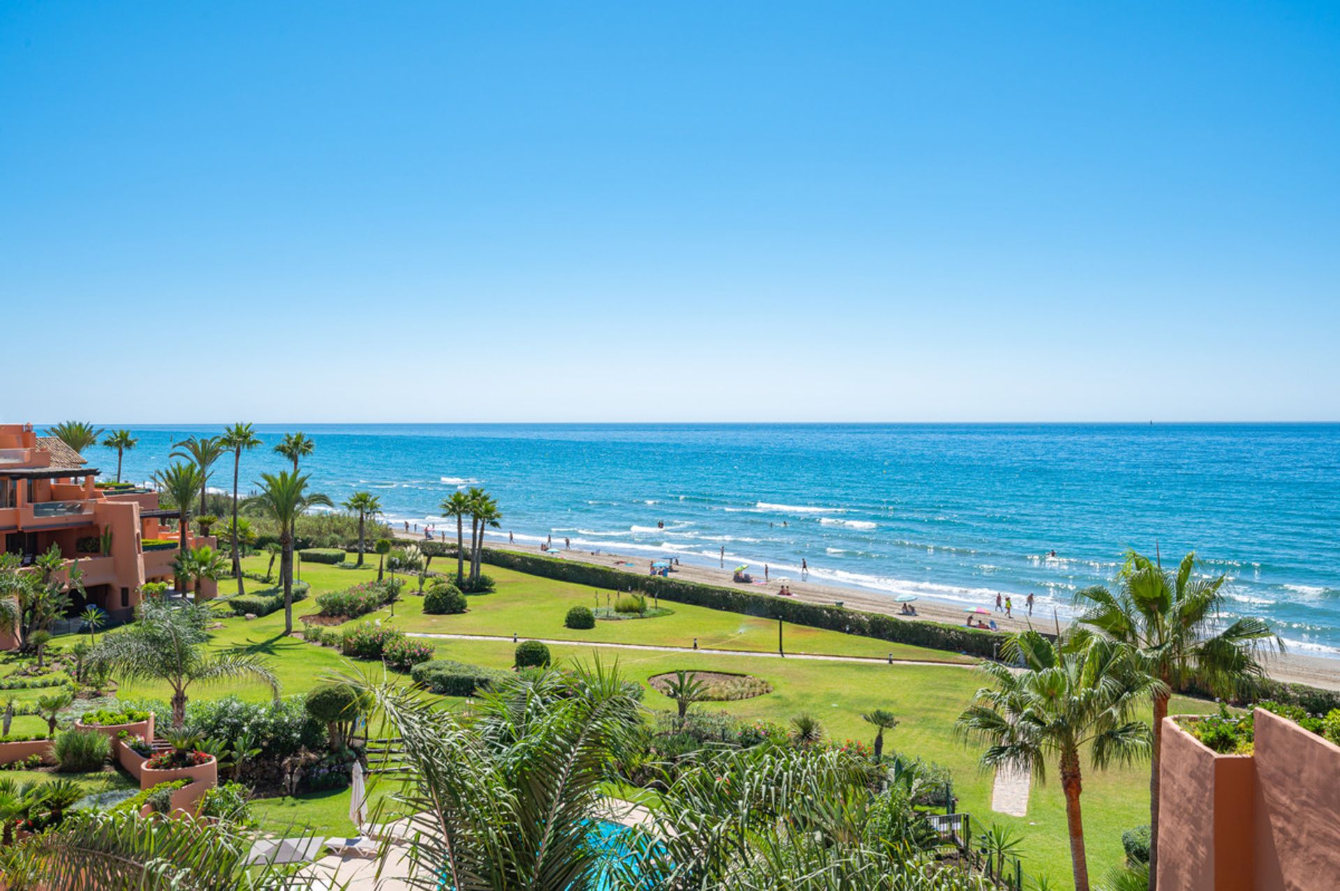 Condominium in Espinosa de los Monteros, Castille-Leon 11133046