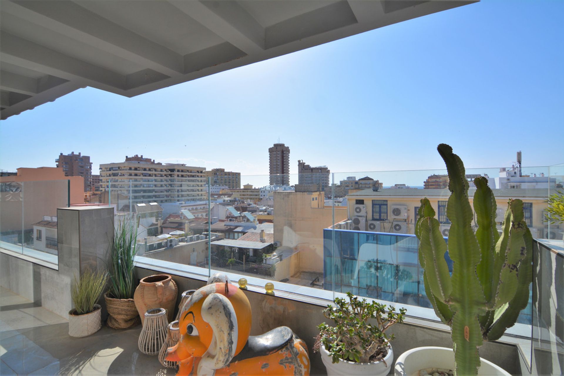 Condominium dans Fuengirola, Andalucía 11133056