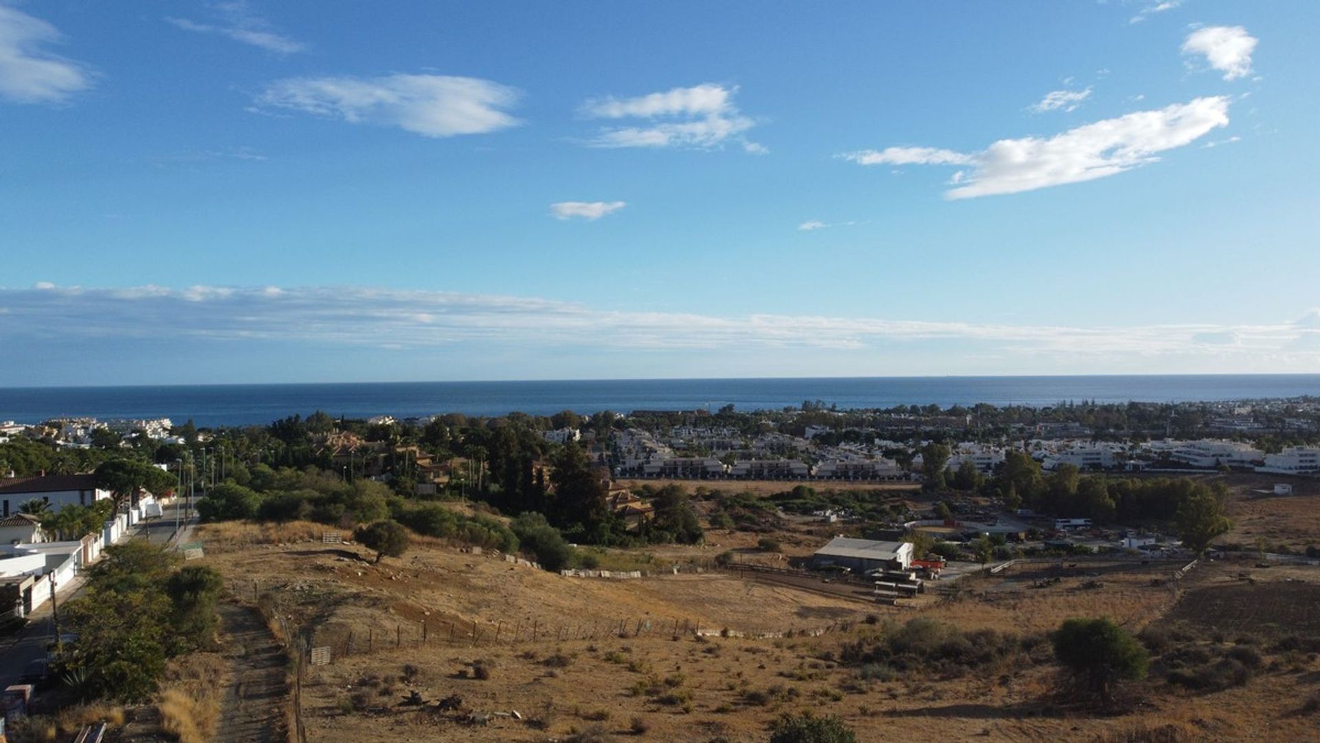 Land in Marbella, Andalucía 11133328