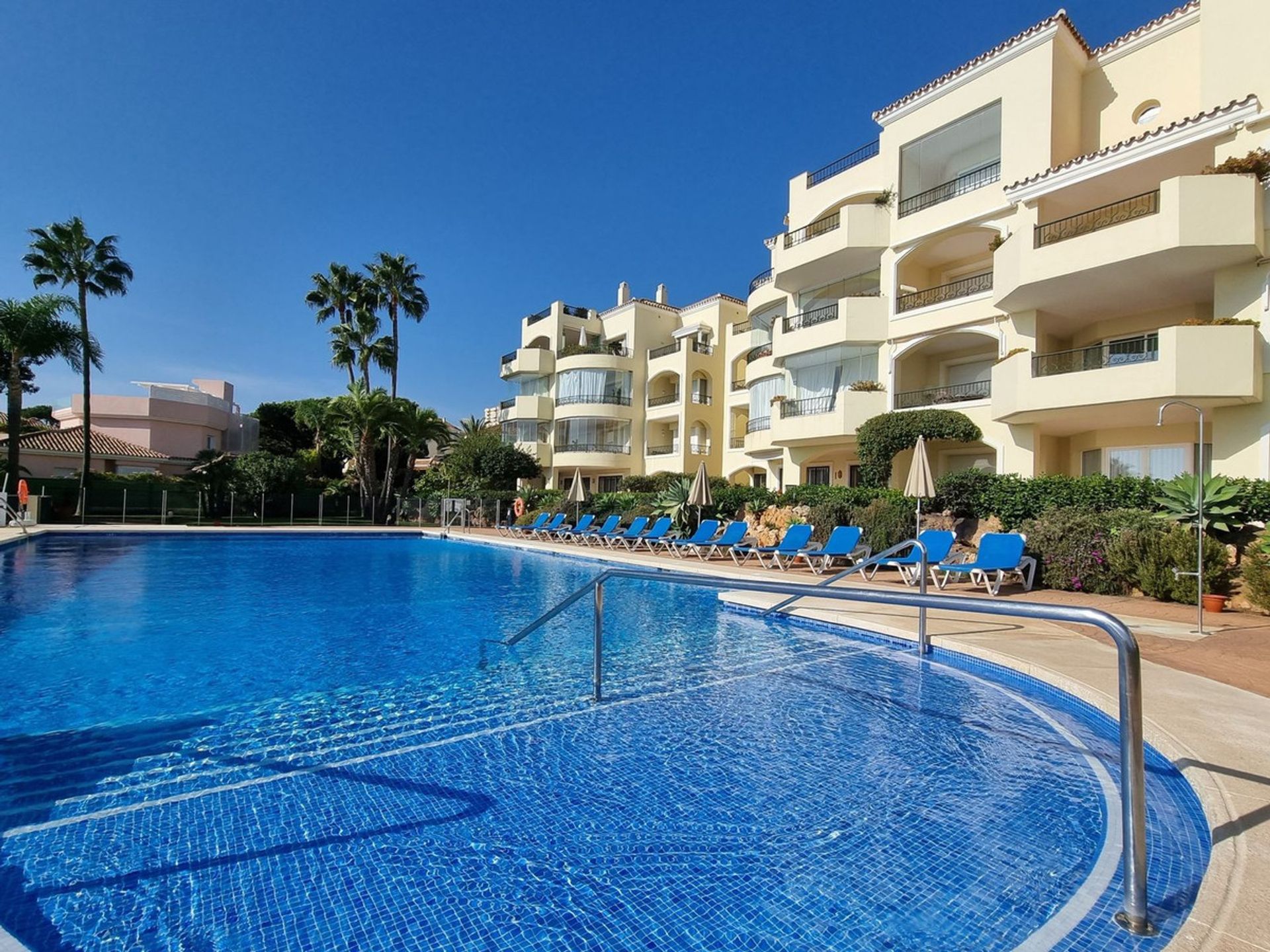 Condominio en Marbella, Andalucía 11133479