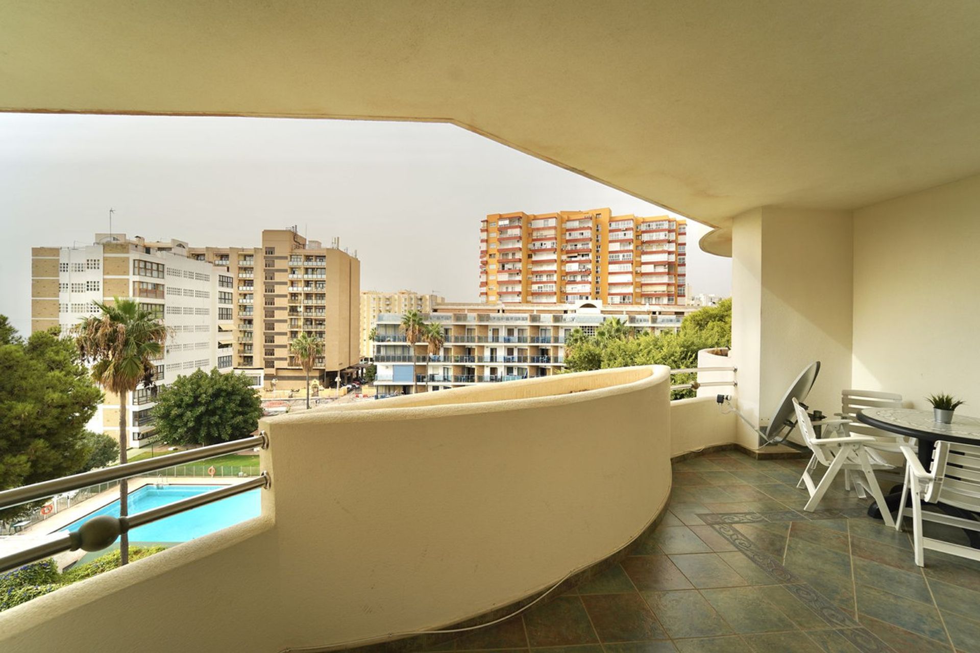 Condominium in Benalmádena, Andalucía 11133919