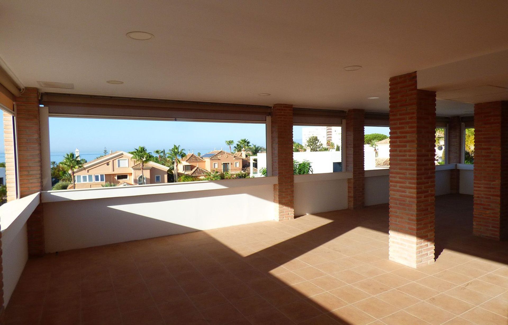 rumah dalam Marbella, Andalucía 11134497