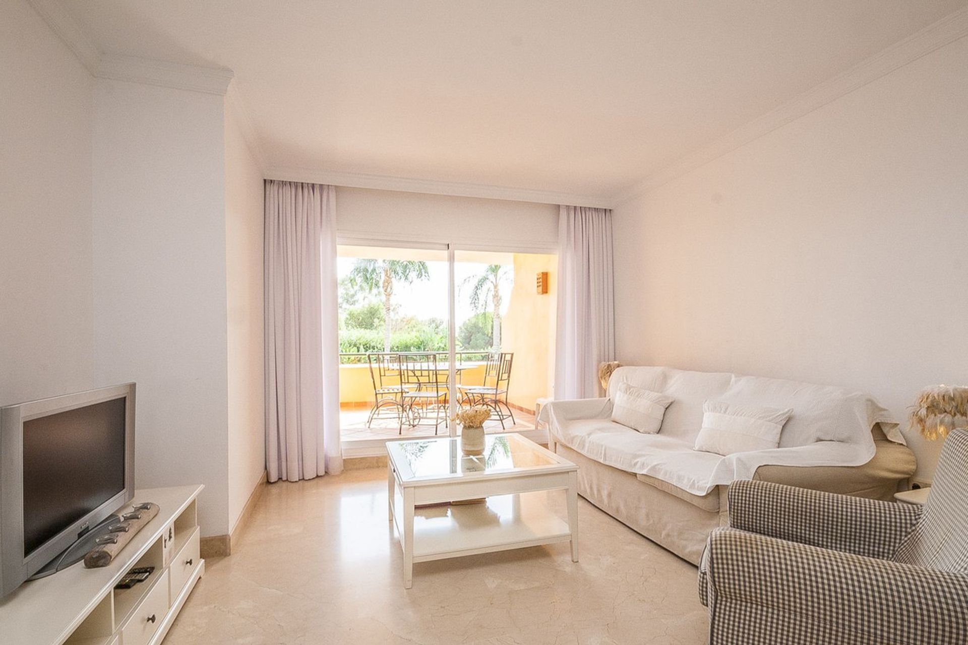 Condominium in Marbella, Andalucía 11134552