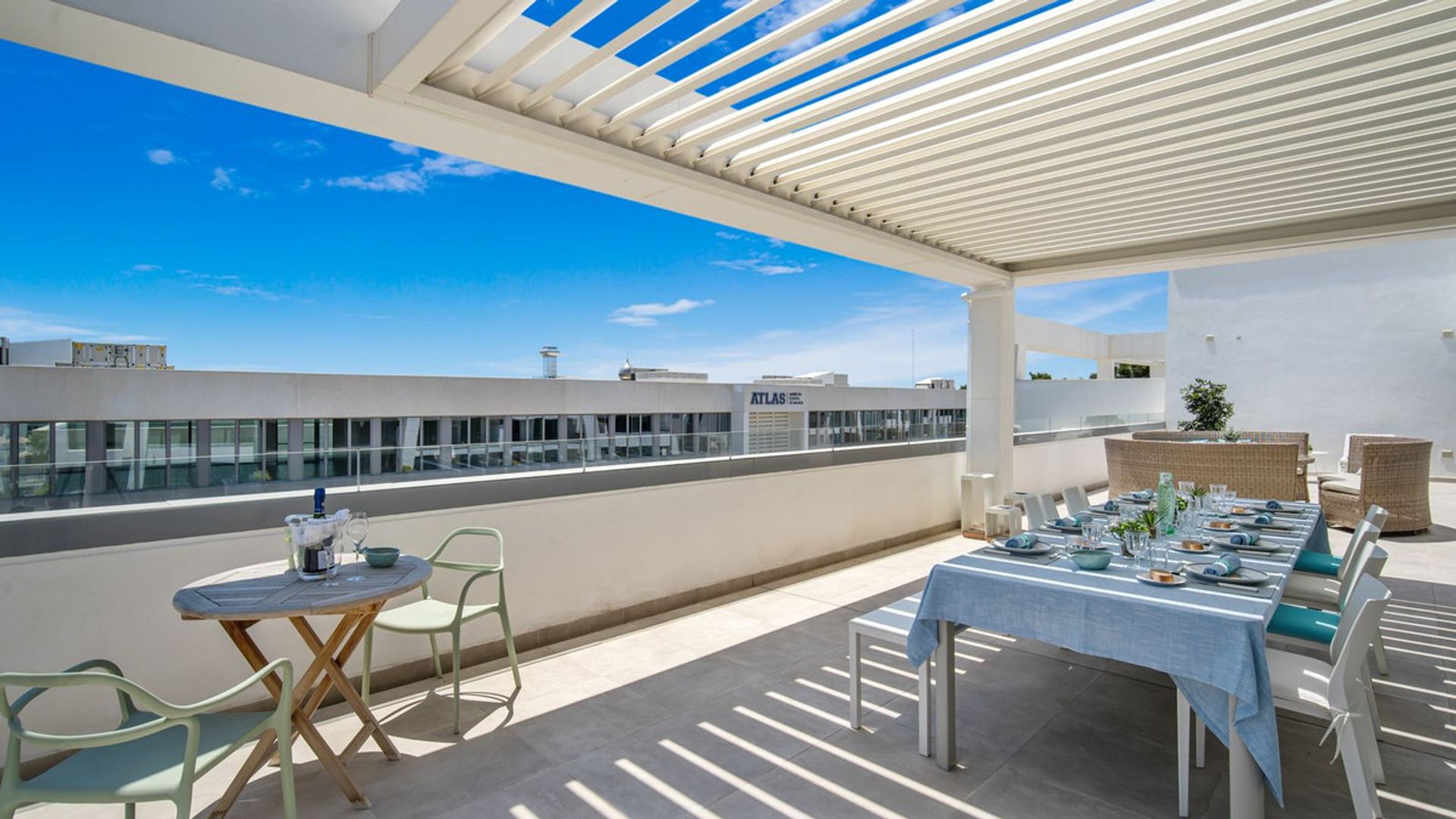 Condominium dans Estepona, Andalucía 11134654