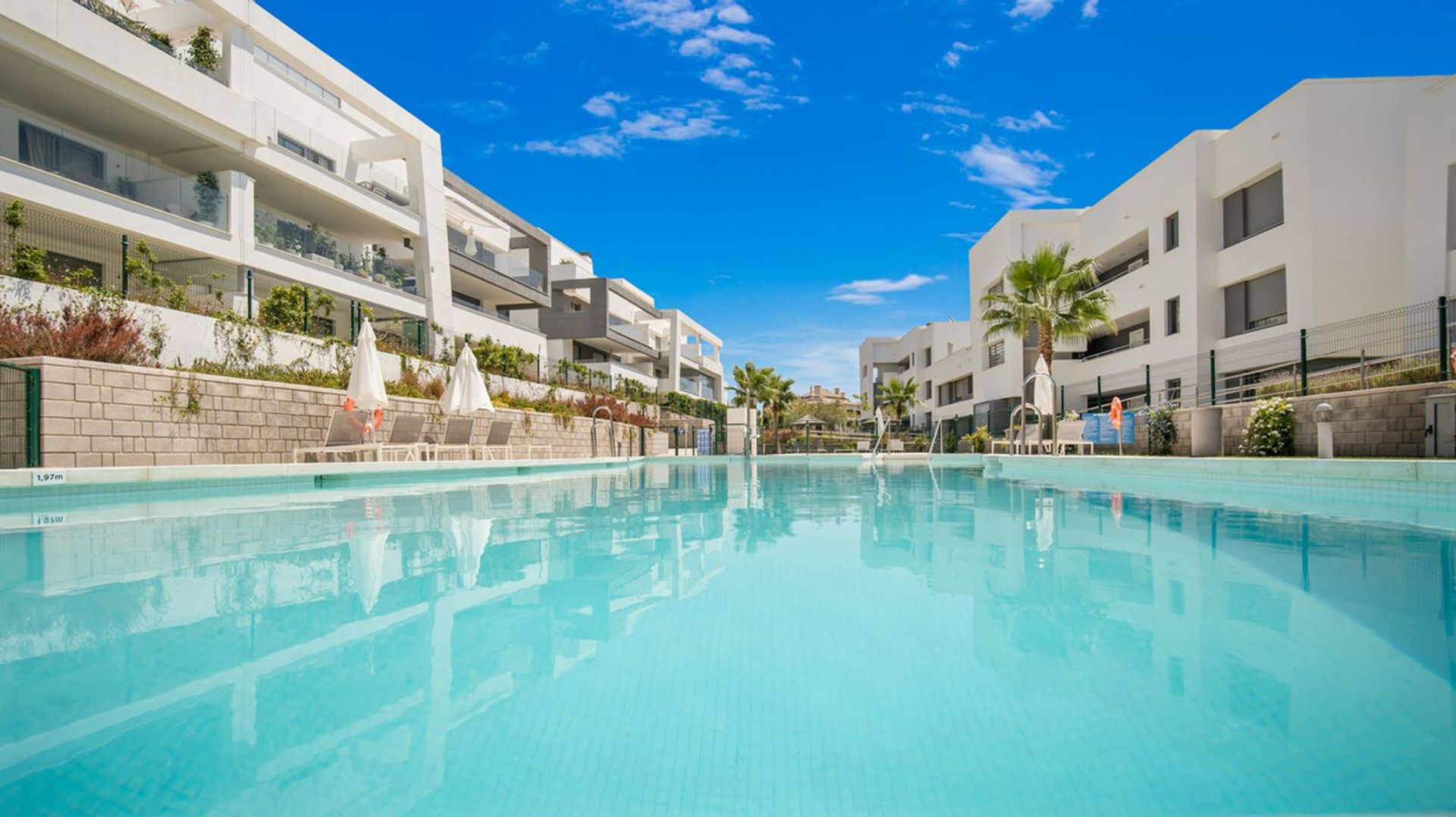 Condominium dans Estepona, Andalucía 11134654