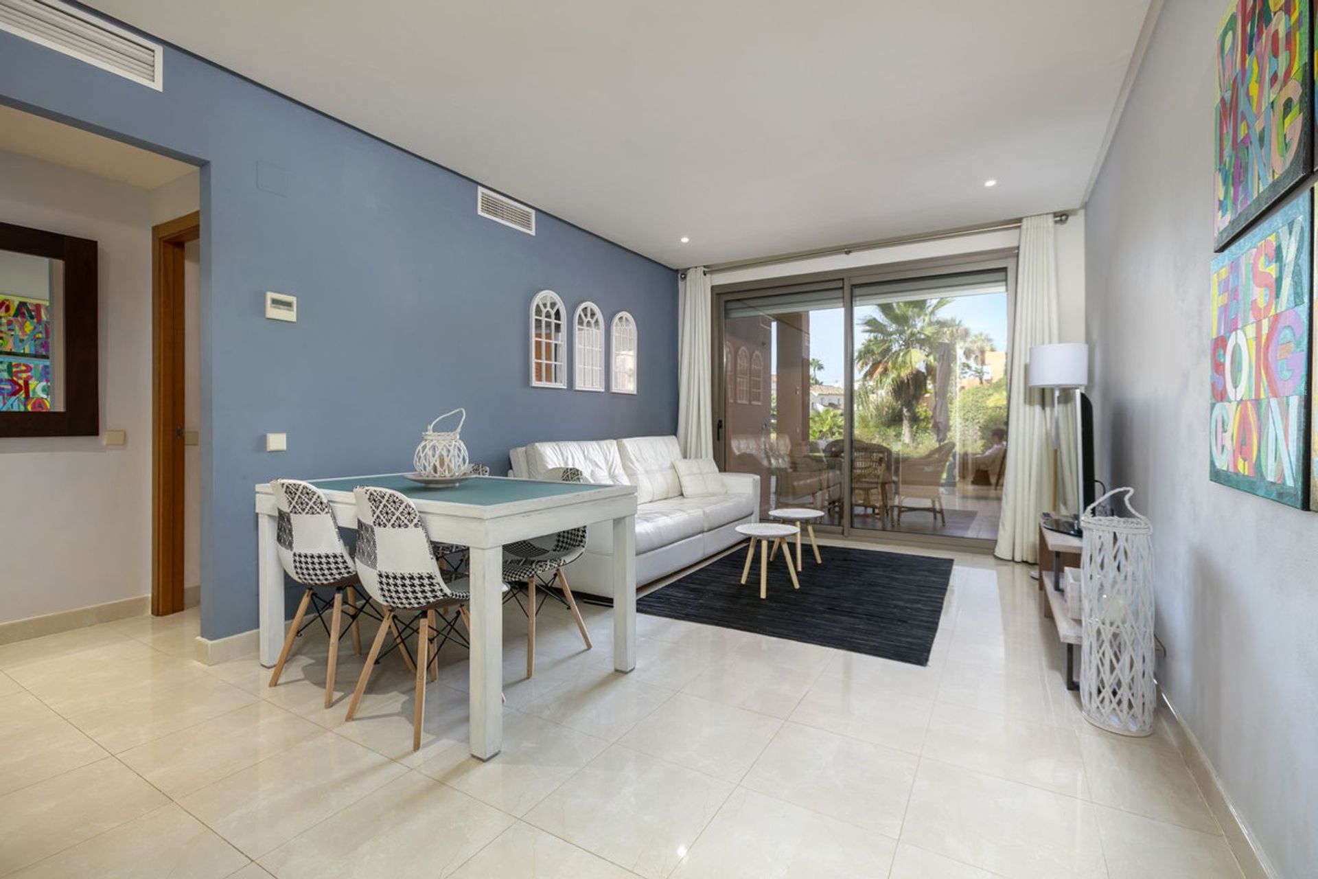 Condominium in Estepona, Andalusia 11134692