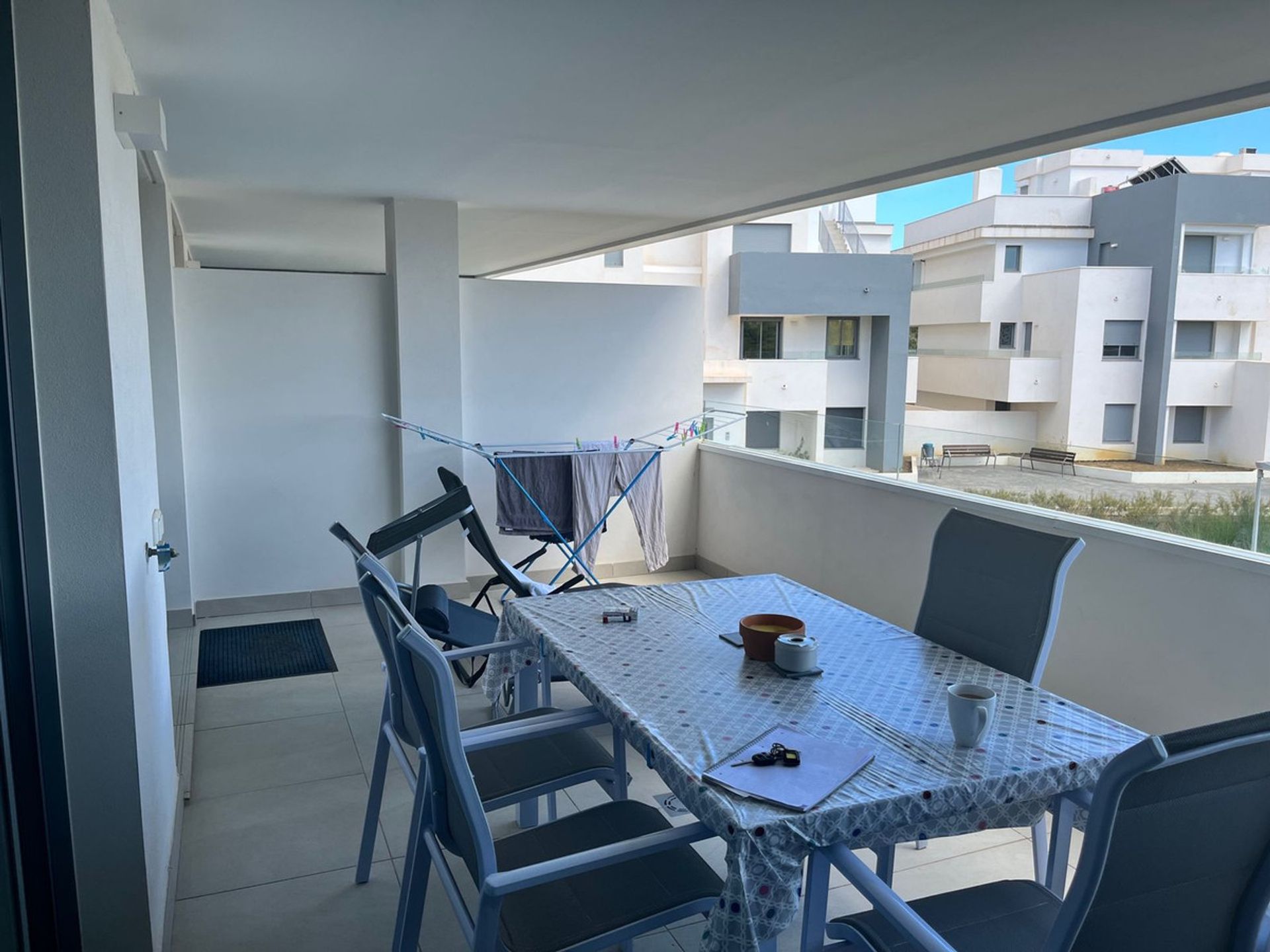 Condominium in Estepona, Andalucía 11134722