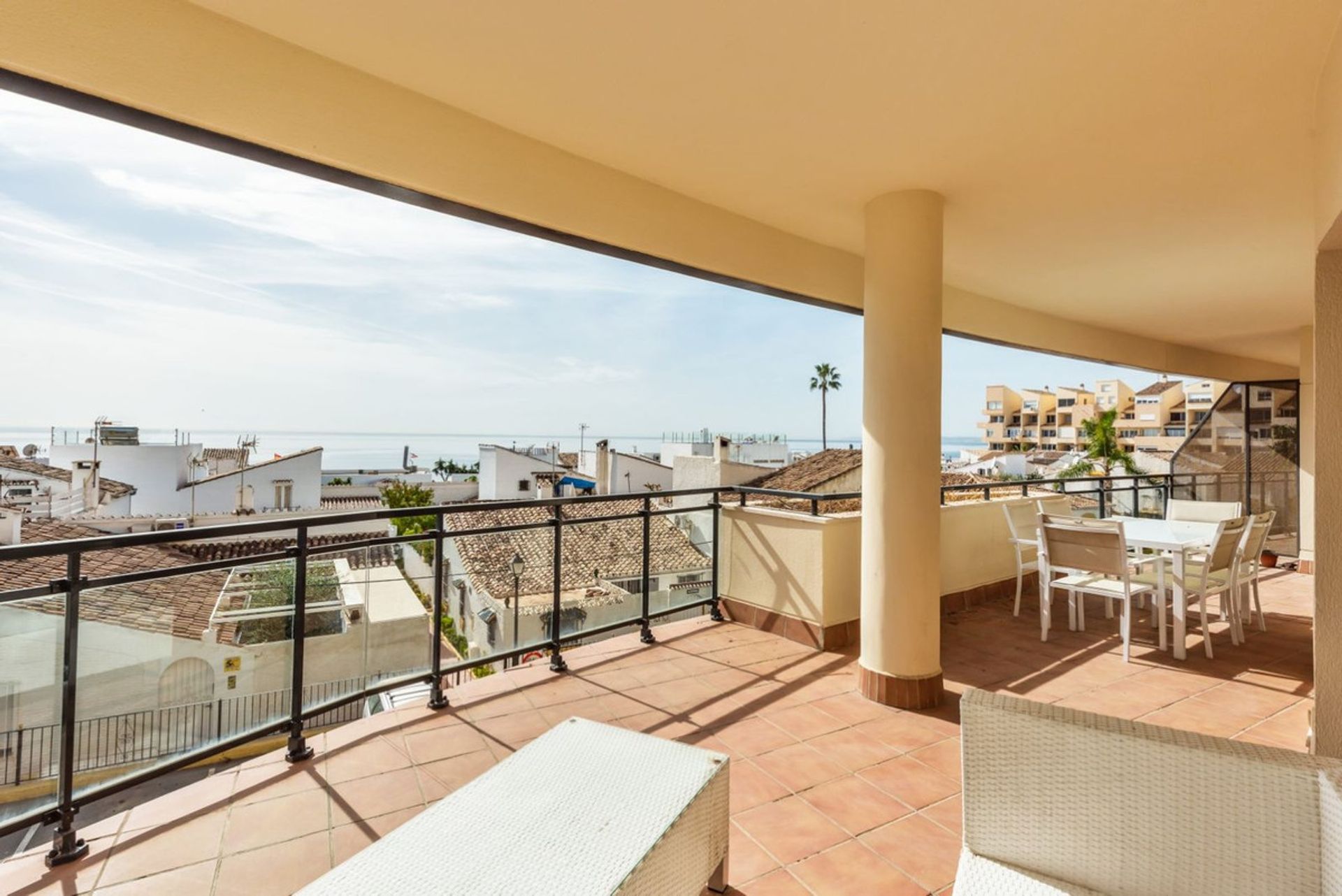 Condominio nel Estepona, Andalucía 11134760