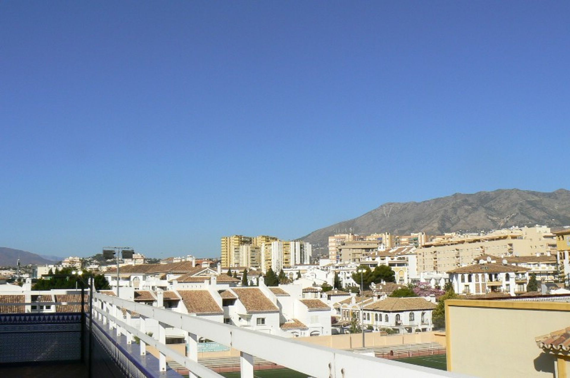 Condominium dans Fuengirola, Andalucía 11134973