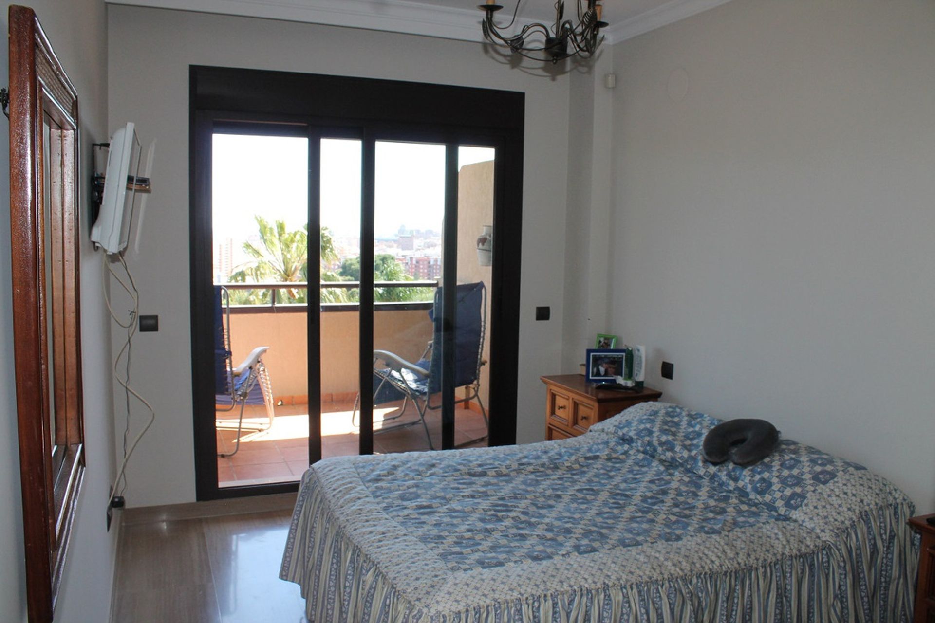 Condominium in Fuengirola, Andalucía 11134994