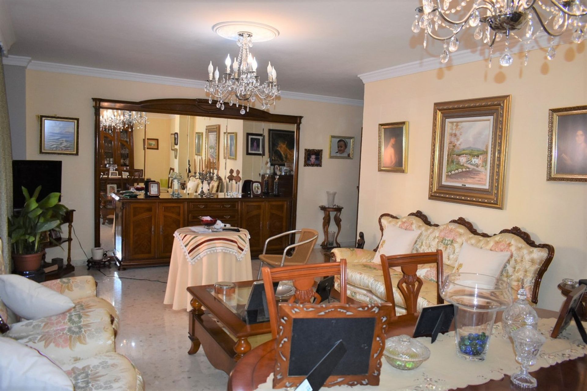 Condominio nel Fuengirola, Andalucía 11135000