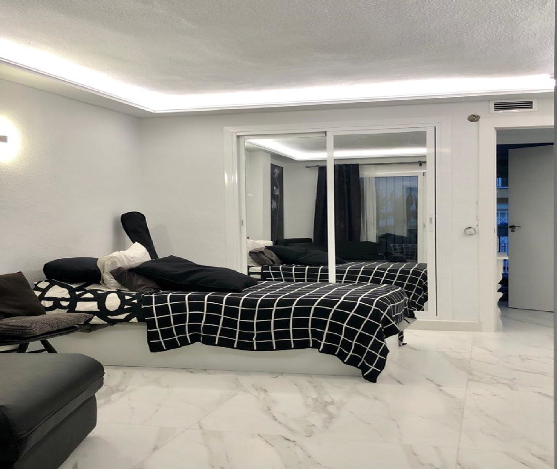 Condominium dans Fuengirola, Andalucía 11135062