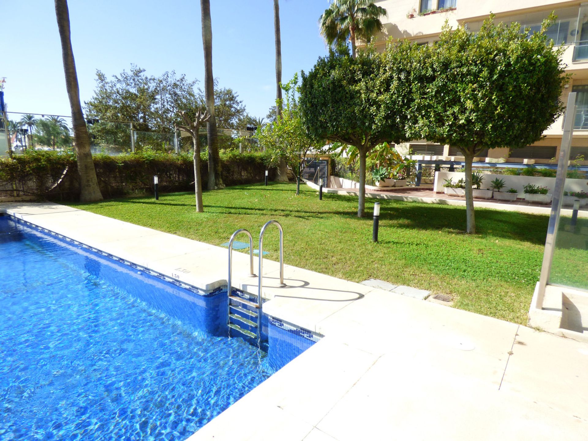 Condominium dans Fuengirola, Andalucía 11135066