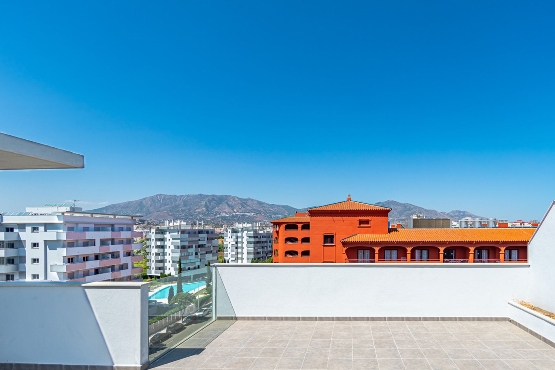 Condominio en Fuengirola, Andalucía 11135076