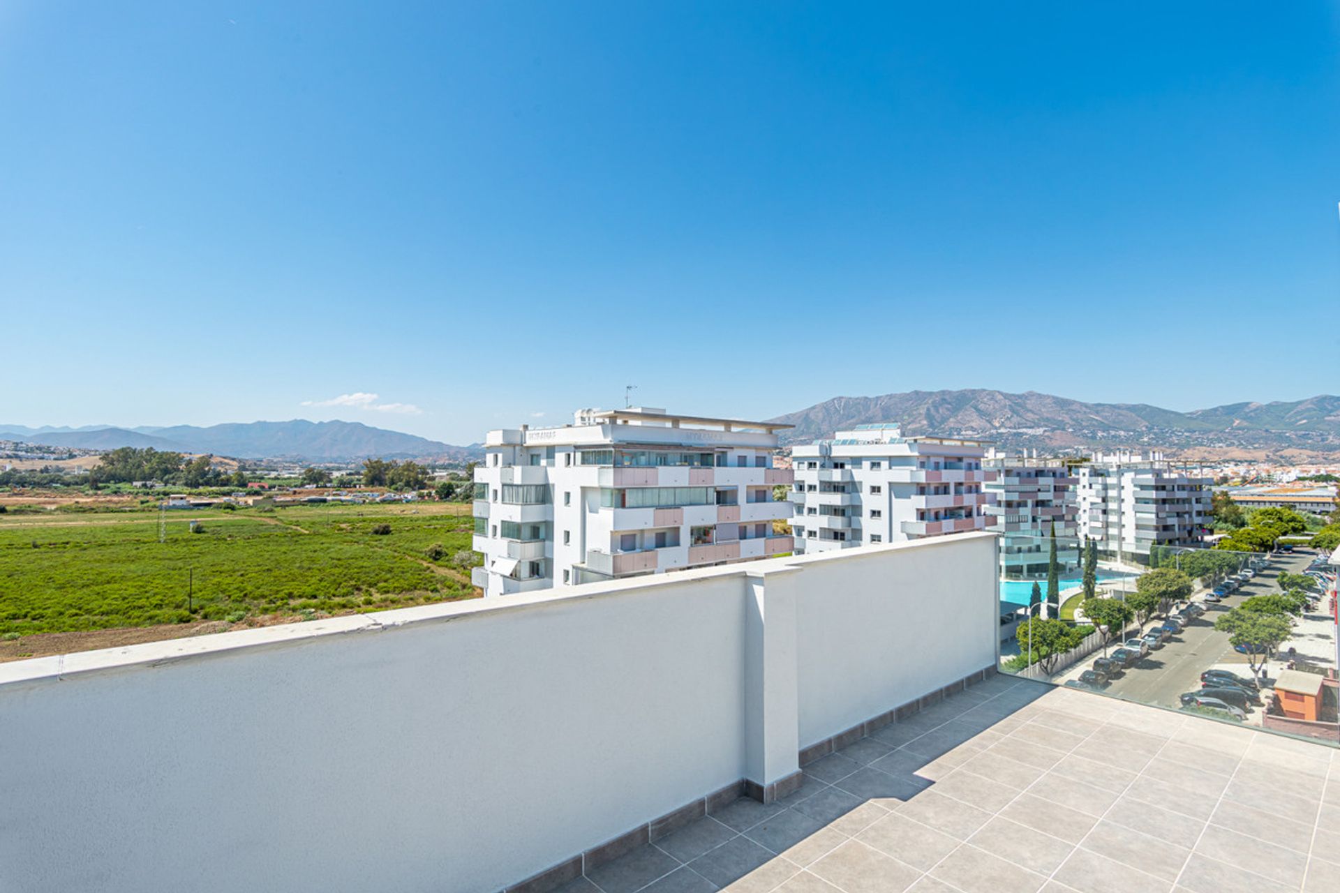 Condominium in Fuengirola, Andalucía 11135076