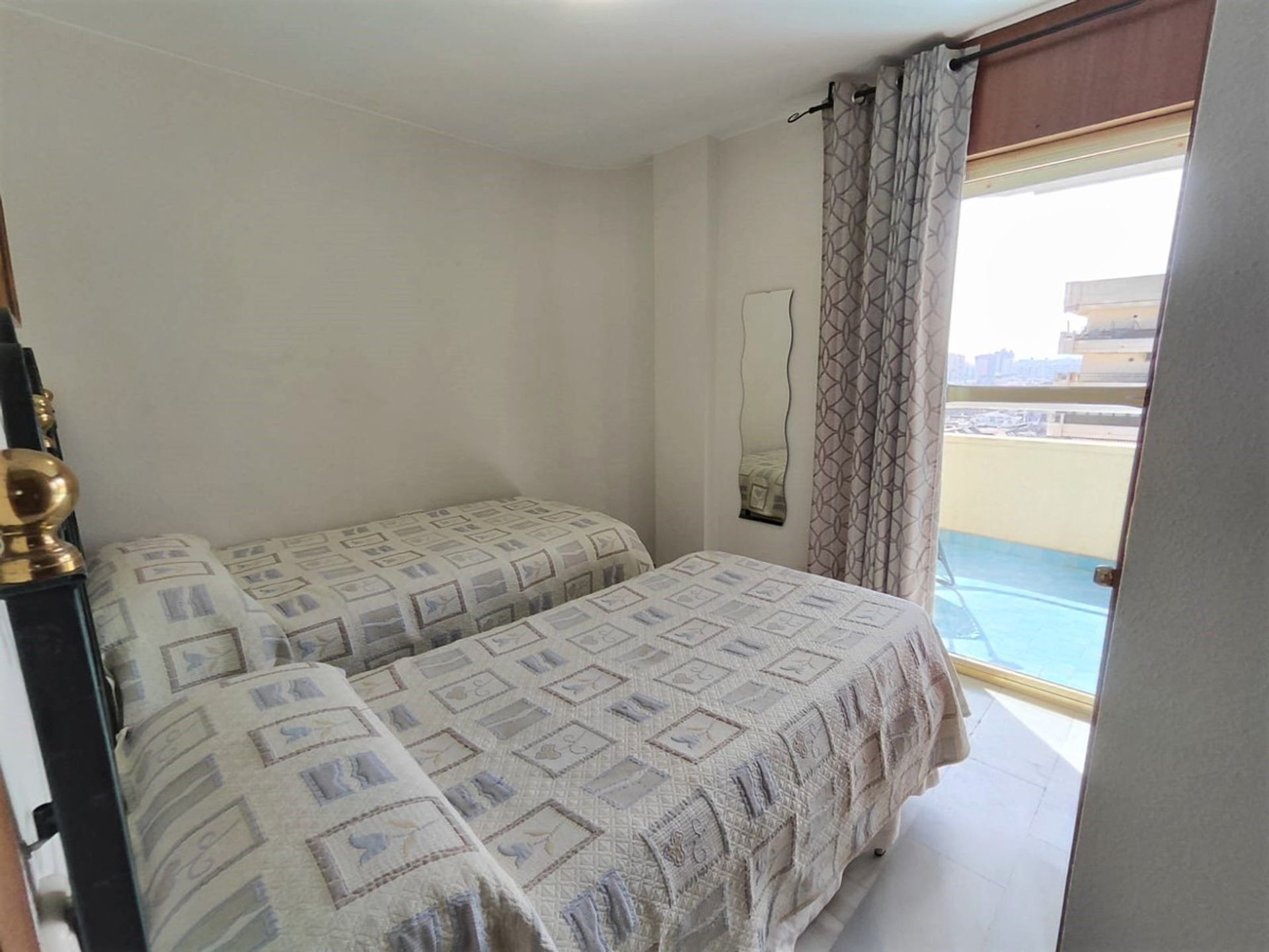 Кондоминиум в Fuengirola, Andalucía 11135183