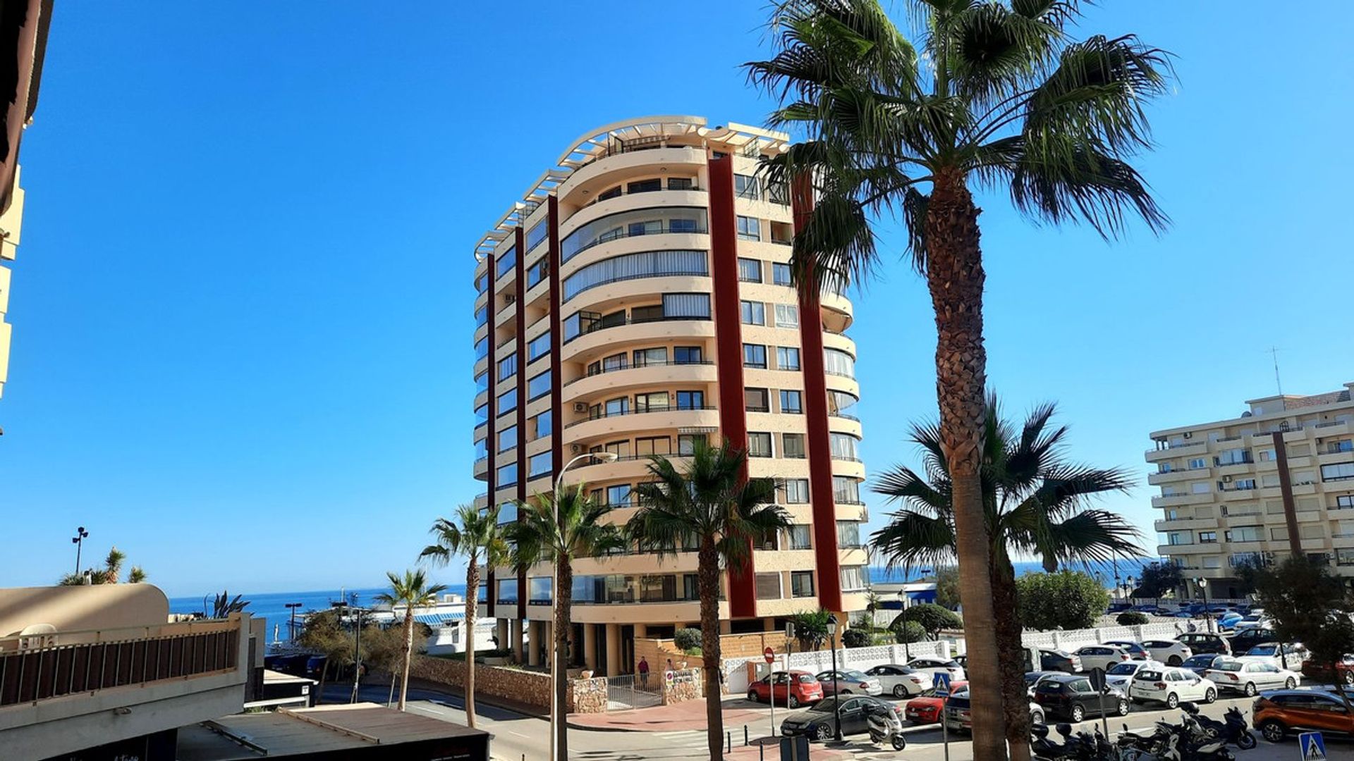 Кондоминиум в Fuengirola, Andalucía 11135195