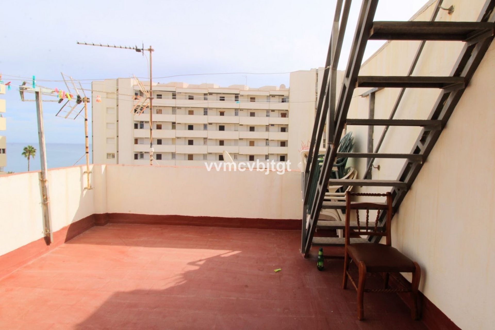 Condominium dans Fuengirola, Andalucía 11135202