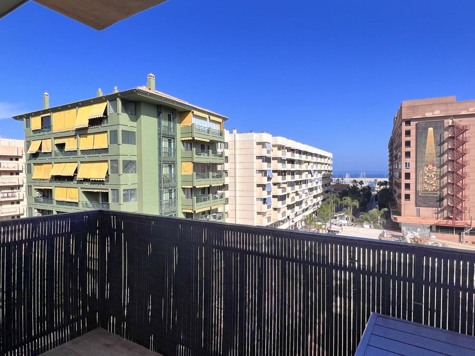 Condominio en Fuengirola, Andalucía 11135234