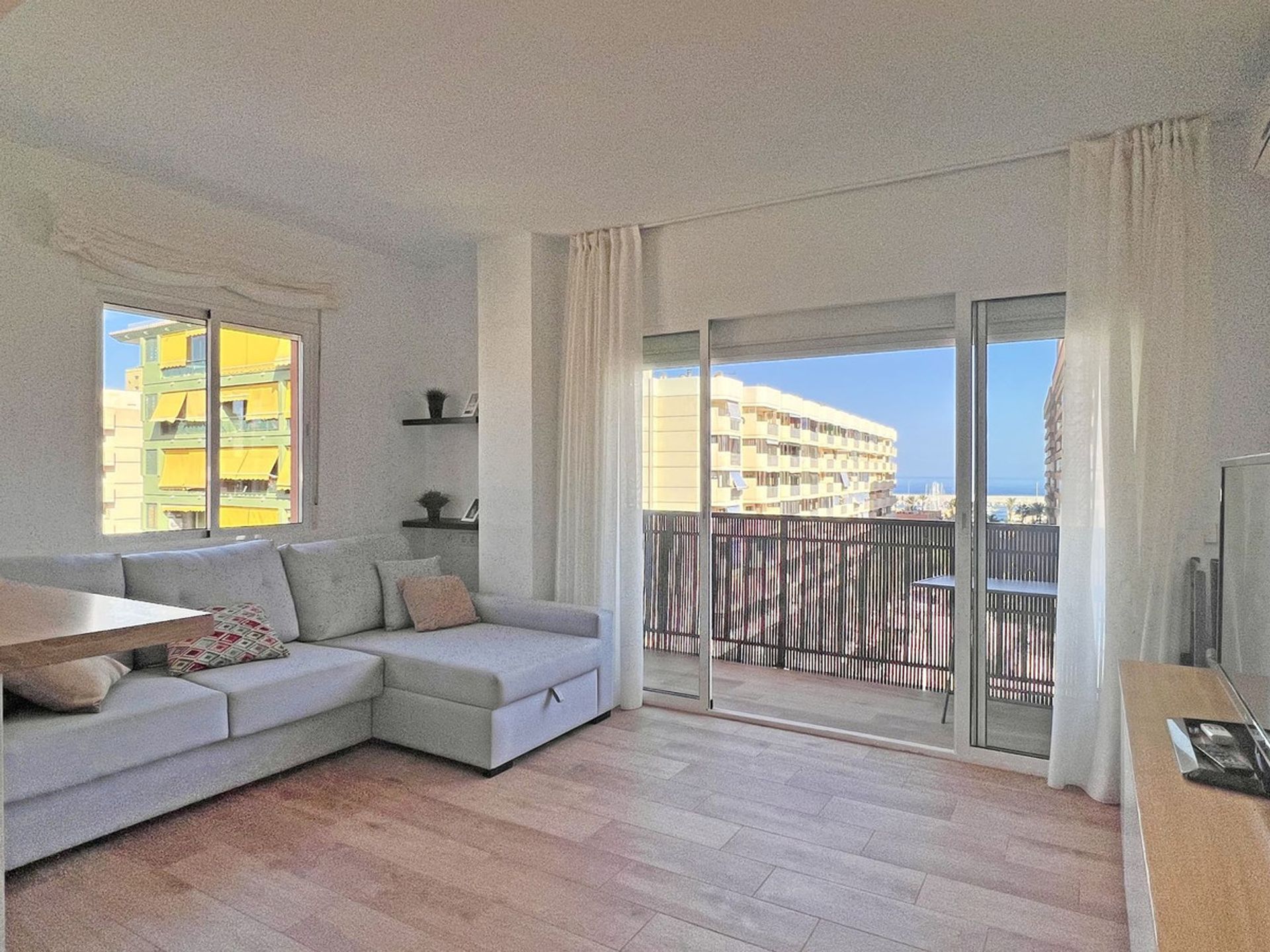 Кондоминиум в Fuengirola, Andalucía 11135234