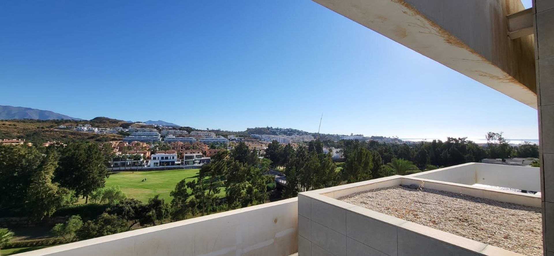 קוֹנדוֹמִינִיוֹן ב Las Lagunas de Mijas, Andalucía 11135332