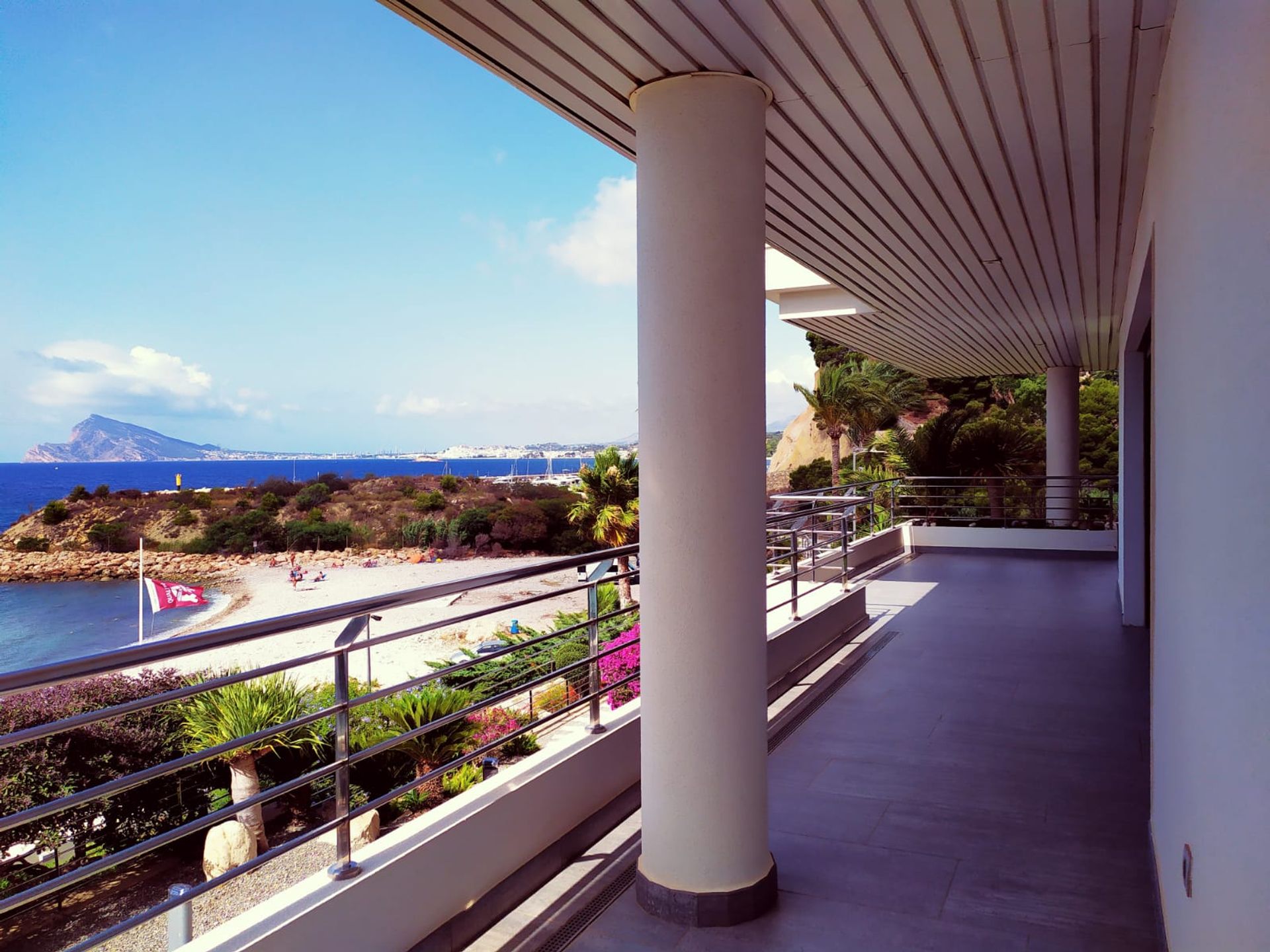 Condominium in Altea, Valencian Community 11135365