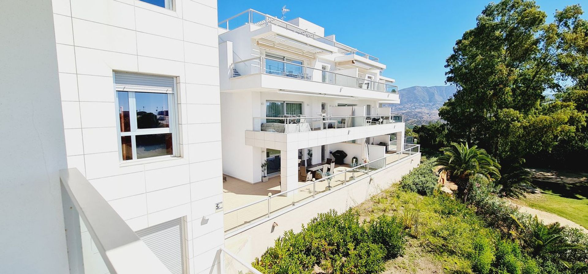 Condominio en Fuengirola, Andalucía 11135562