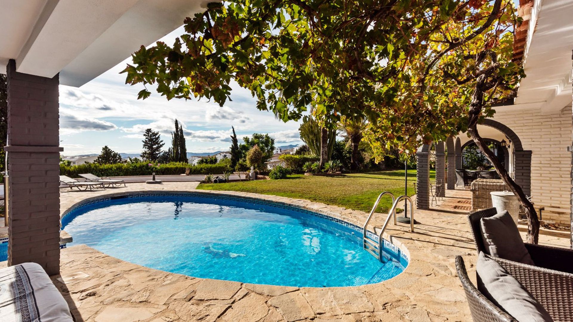 Casa nel Santa Fe de los Boliches, Andalusia 11135706