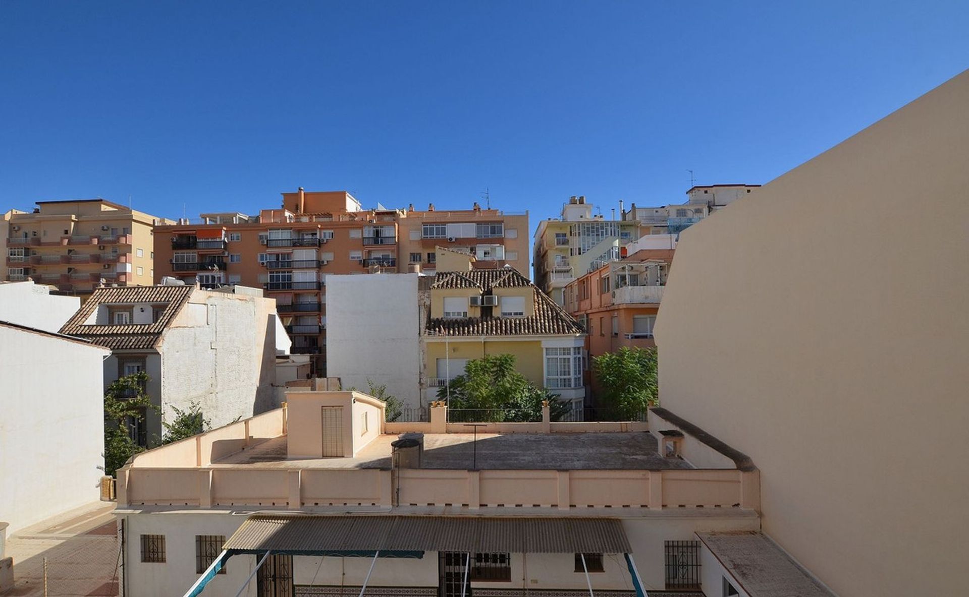 Condominium dans Fuengirola, Andalucía 11135750