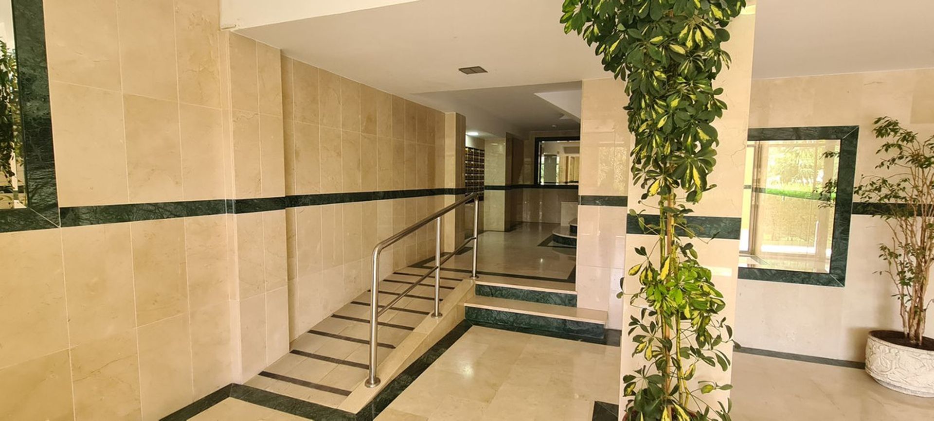 Condominium in Fuengirola, Andalucía 11135757