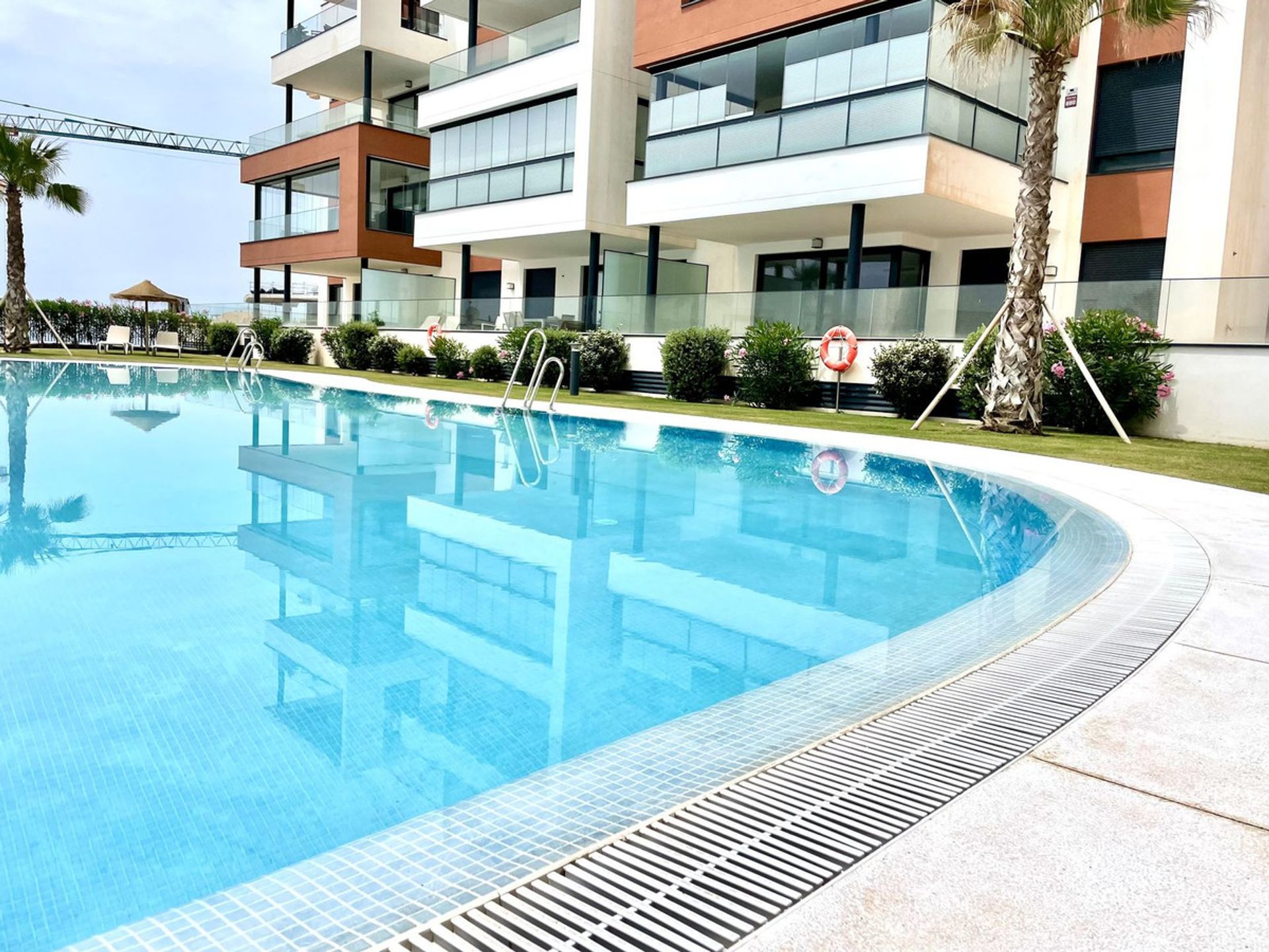 Condominium dans Fuengirola, Andalucía 11136186