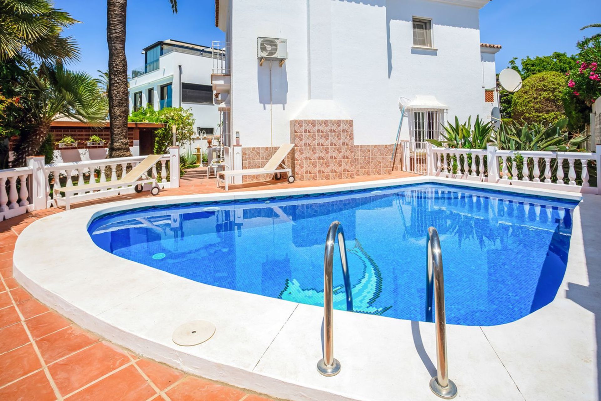 rumah dalam Marbella, Andalucía 11136209