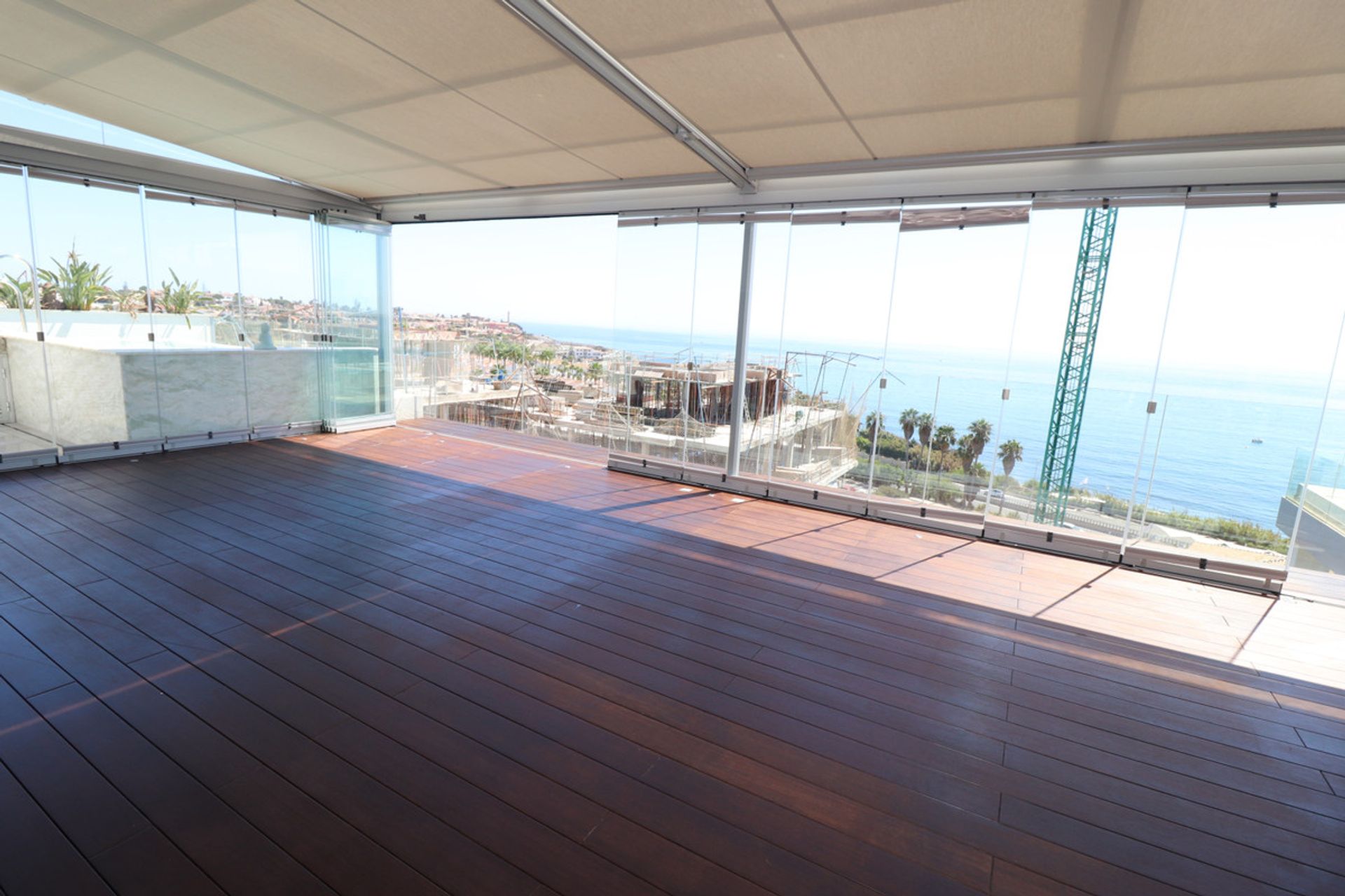 Condominium in Alhaurin el Grande, Andalusia 11136225