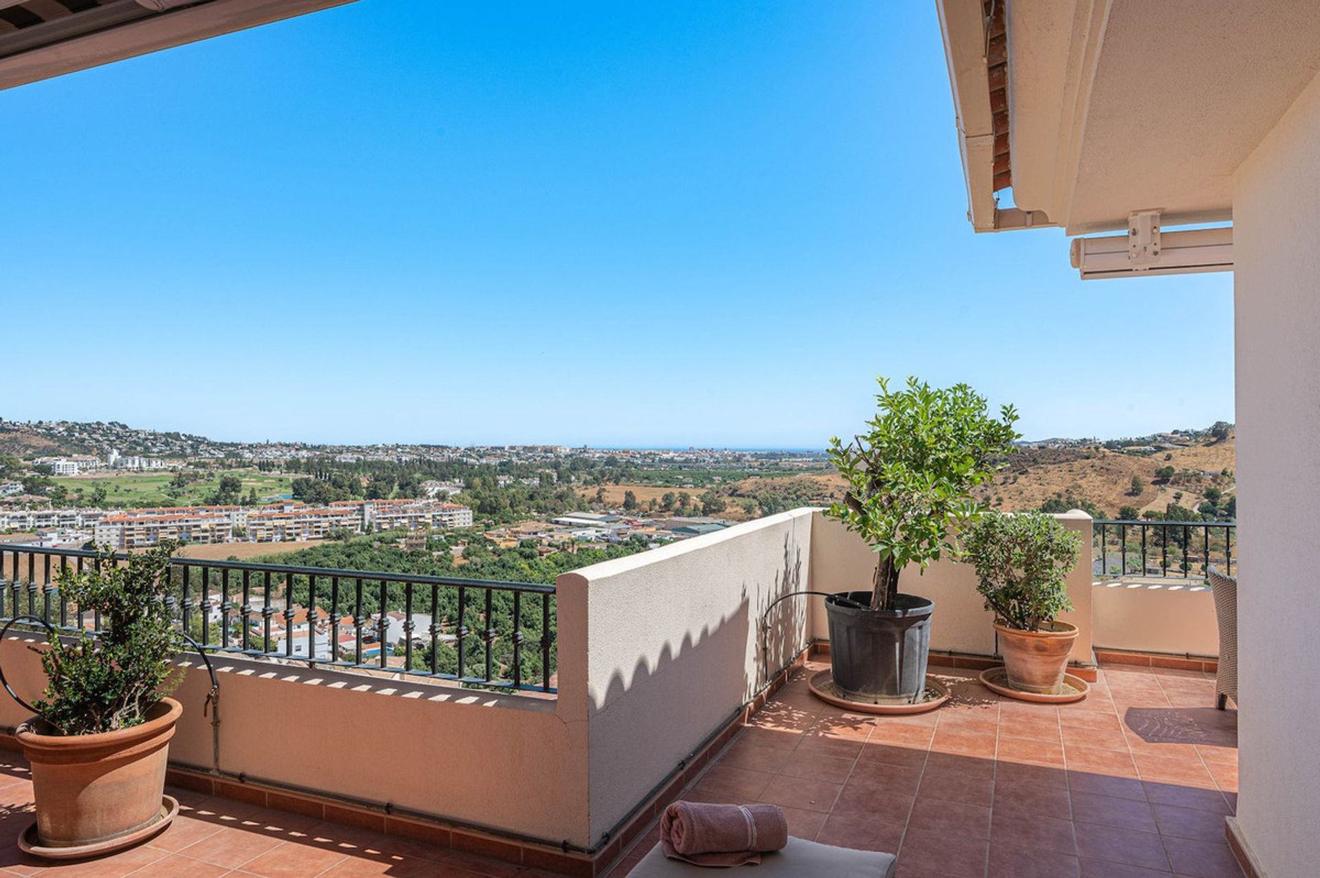 Condominium in Mijas, Andalusia 11136242