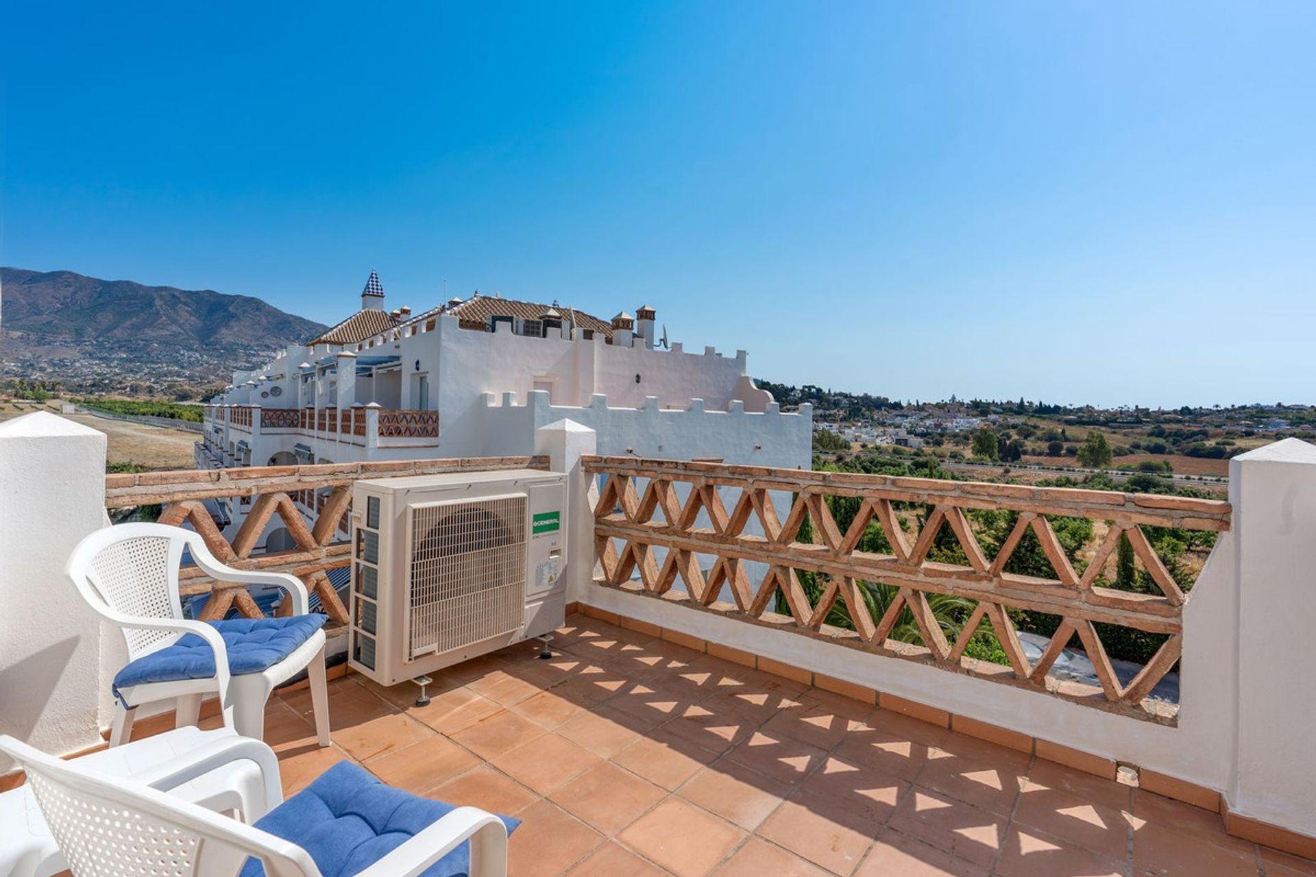 Condominium in Mijas, Andalusia 11136262