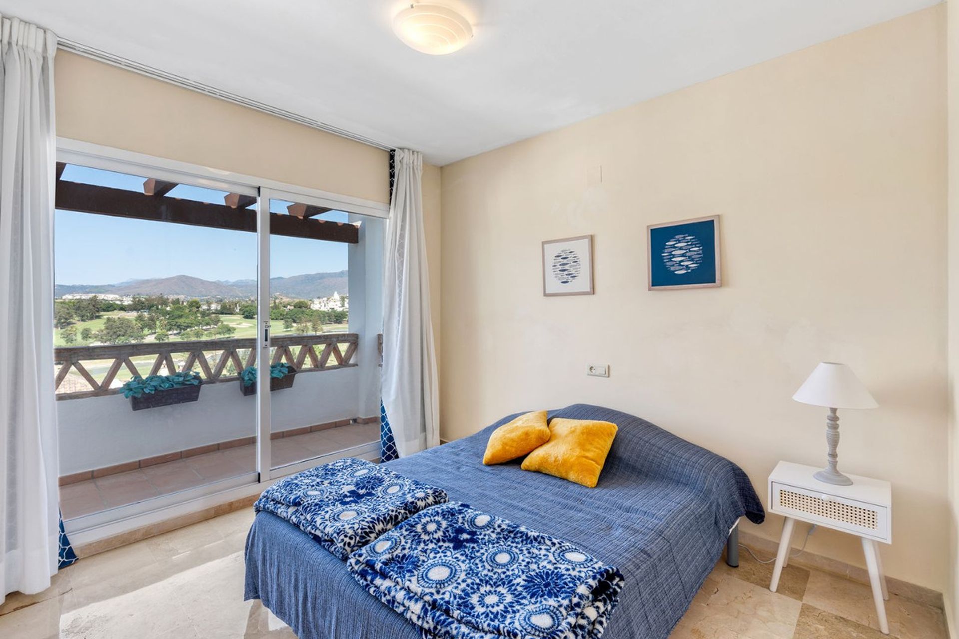 Condominium in Mijas, Andalusia 11136262