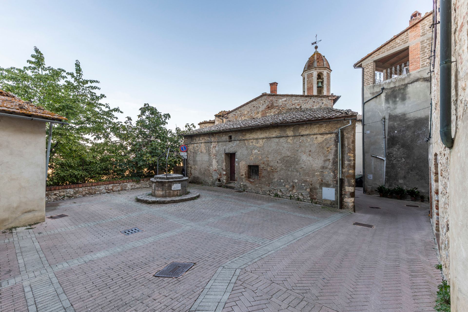 Ejerlejlighed i Castiglione d'Orcia, Tuscany 11136491